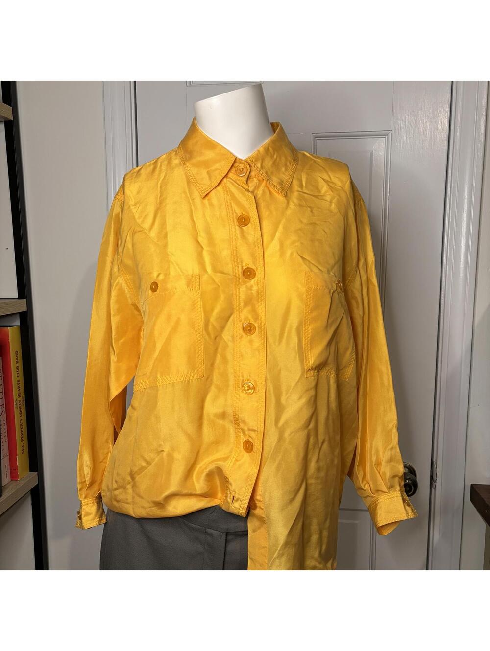 Clio P Vtg Gold Silk Button Down